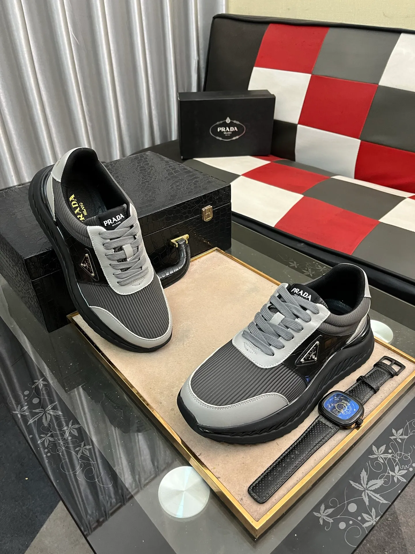 Men's shoes 💰458⌚️⌚️[PRADA] Prada Hong Kong counter casual shoes, counter quality, high-quality workmanship, uppers made of imported breathable fly-knit mesh fabric, comfortable and breathable lining, original air-cushion elastic outsole, casual fashion, high-end quality, size: 38-444️⃣Colors available
